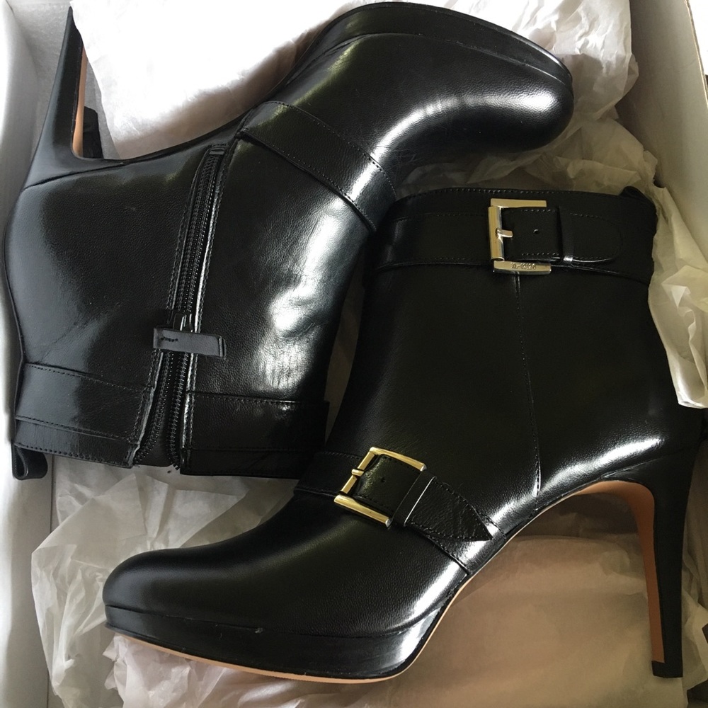 Nine West Boots -US Size 9/ NEW IN BOX!